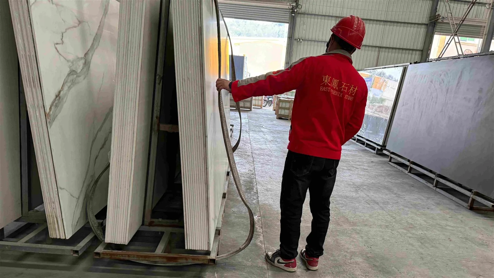 Silky porcelain countertops Silky porcelain countertops